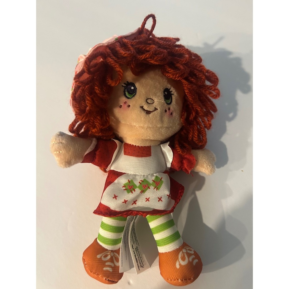 Strawberry Shortcake Plush Doll WildBrain Red‎ Yarn Hair Toy Loyal Subject